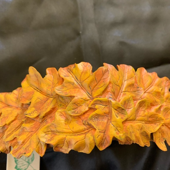 Charming Tails Christmas Pageant Stage - Picture 4 of 10